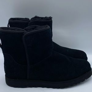 UGG Cory II‎ Bootie Size 9